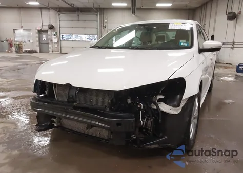 2015 Volkswagen Passat 1.8T Wolfsburg Edition from USA, damaged, VIN 1VWAT7A38FC046841